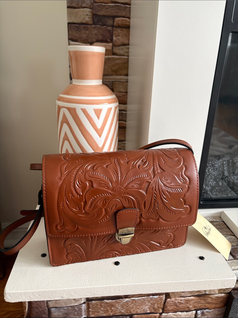 🆕 Patricia Nash Tooled Lanza Florence Bag